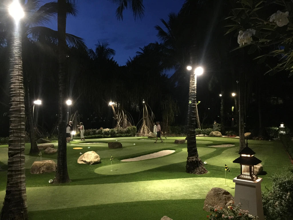 Use themed greens for your Flagstaff mini golf course.